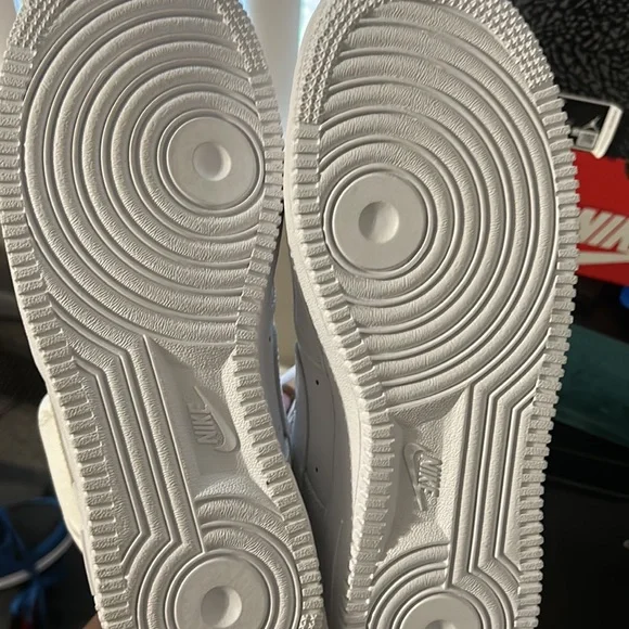 Air Force 1 Hi Retro QS - Picture 3 of 3